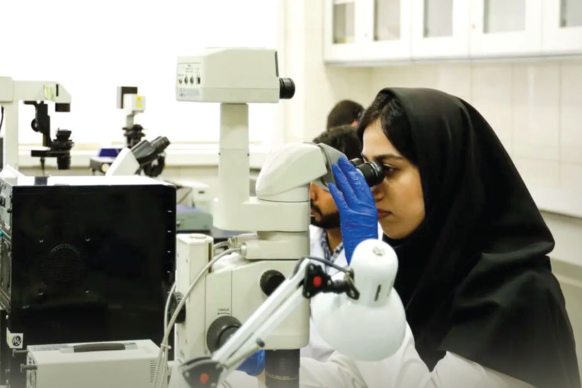 گزارشی از اشتباهات آزمایشگاهی و بررسی دلایل بروز آن | آزمایش در بوته آزمایش!