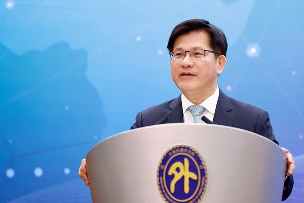 وزیر امورخارجه تایوان با طرح ادعا‌هایی علیه ایران، چین، روسیه و کره شمالی خواستار حمایت و همراهی اروپا با تایوان شد.