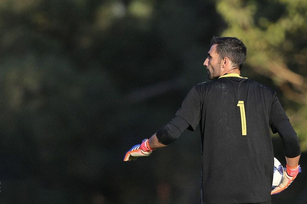 مربی دروازه‌بانان تیم استقلال با تدارک تمرینات ویژه و اختصاصی سعی در ایجاد شرایط بهتر برای آنتونیو آدان می‌کند.