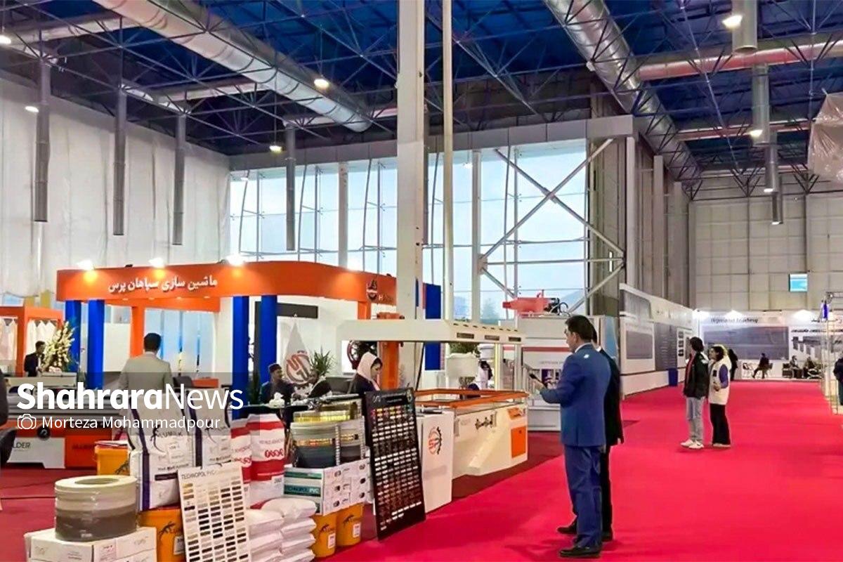 اگرچه هدف اصلی برگزارکننده و فلسفه برپایی نمایشگاه صنعت مبلمان، گردهم آمدن ۲۵ نام تجاری و شرکت تولیدی در این حوزه است تا بتوانند بدون واسطه دستاوردهایشان را به نمایش بگذارند، اما اعضای این اتحادیه، گلایه‌های مختلفی از نمایشگاه بین‌المللی مشهد دارند. این گزارش، پیگیرانه شهرآرانیوز با محوریت مطالبات فعالان این صنعت است.