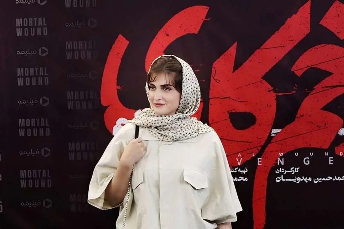 تصویری جدید از الناز ملک در فیلم سینمایی منوچهر هادی را ببینید.