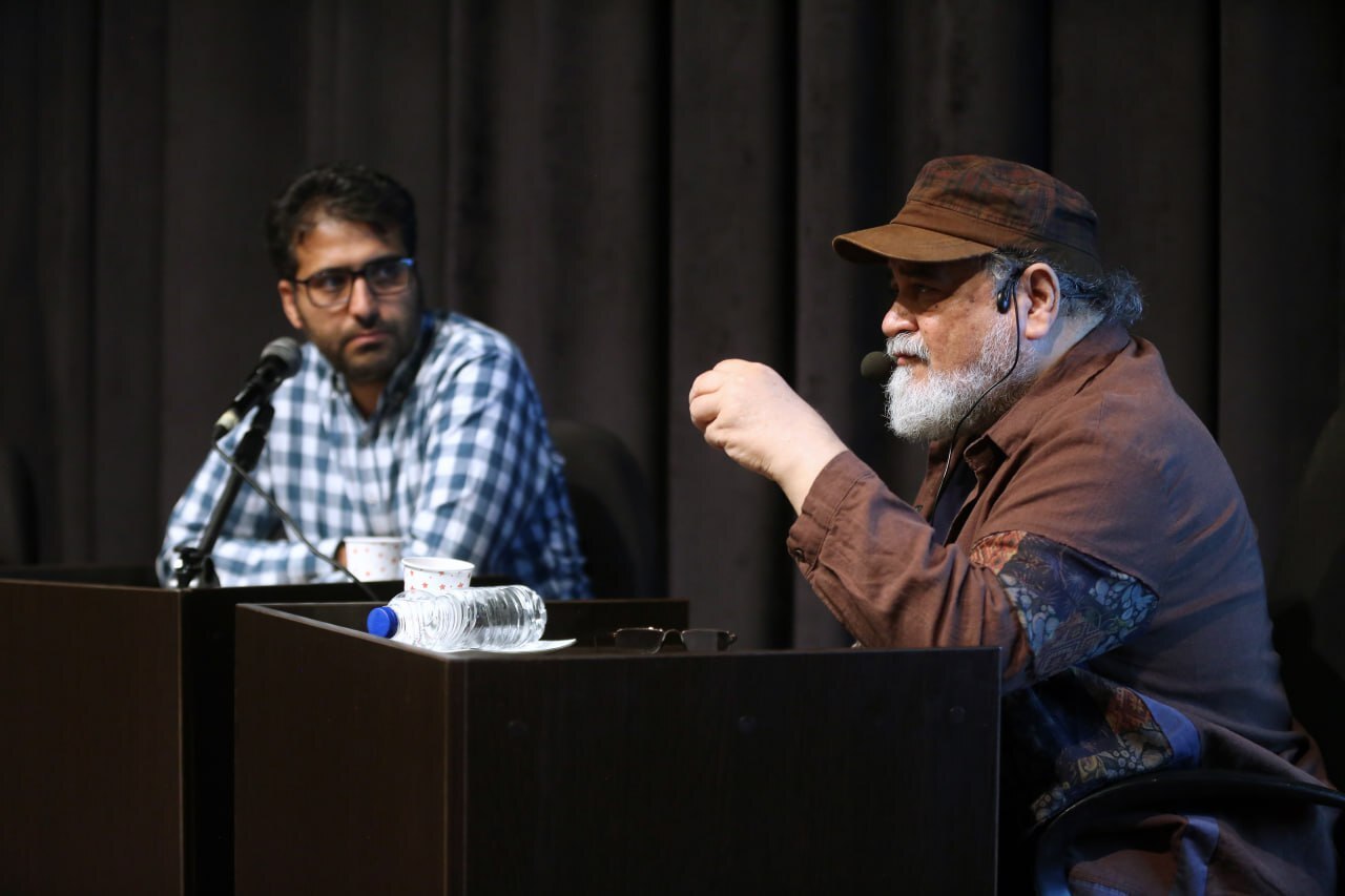 غفلت سینمای ایران از نوجوانان قهرمان دفاع مقدس غفلت سینمای ایران از نوجوانان قهرمان دفاع مقدس