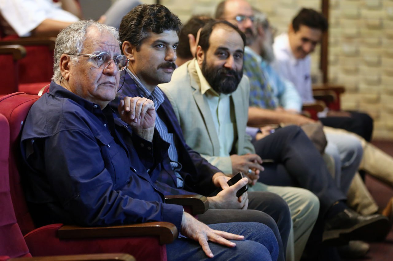 غفلت سینمای ایران از نوجوانان قهرمان دفاع مقدس غفلت سینمای ایران از نوجوانان قهرمان دفاع مقدس