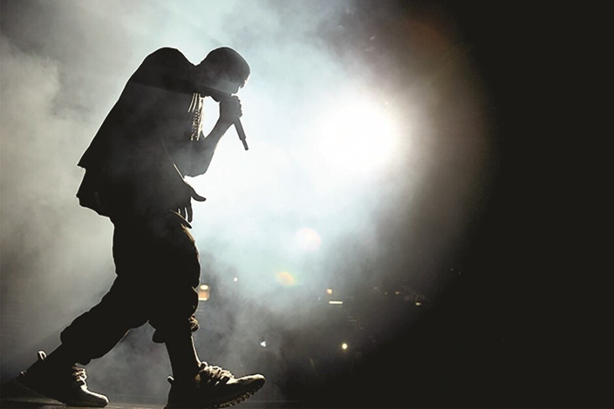 یک هنرمند موسیقی می‌گوید: هرچند نقد کردن موسیقی مجاز است، اما نمی‌توان به‌طور رسمی یا قانونی آن را محدود یا ممنوع کرد. نقد ابزار ما در این زمینه است.