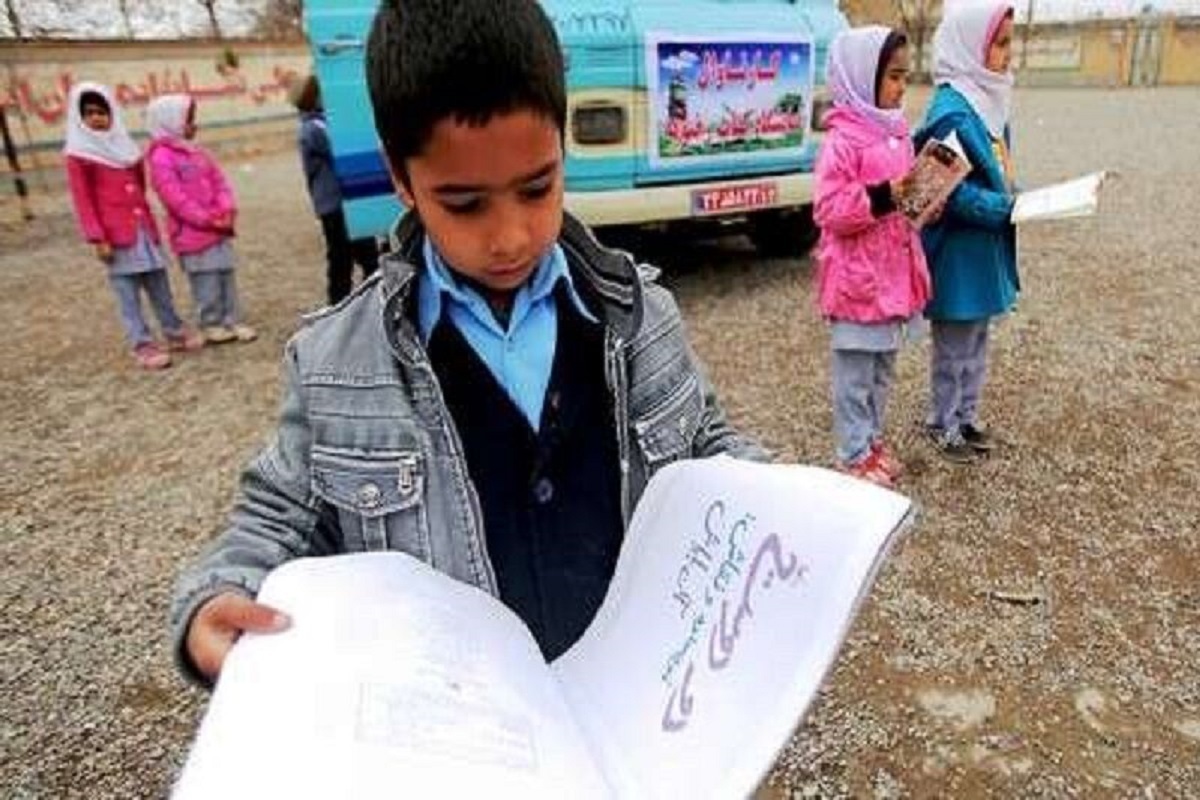 مدیرعامل انتشارات «به‌نشر»، از اجرای طرح «آفتاب مهربانی» با شعارهای «آفتاب مهربانی همچنان می‌تابد» و «هدیه کتاب از طرف امام مهربانی» خبر داد.