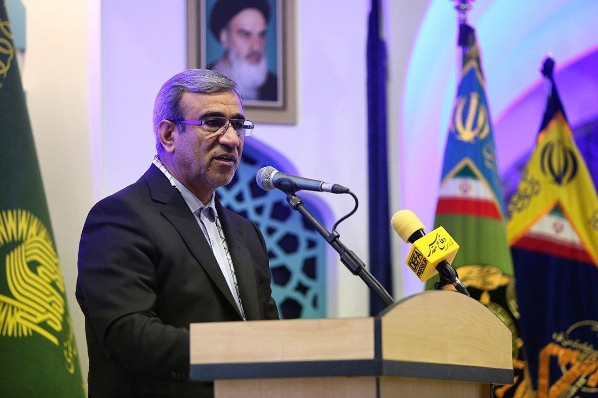 استاندار خراسان رضوی گفت: دفاع مقدس موجب شکل‌گیری فرهنگ ایثار، شهادت و خدمت بی‌منت شد؛ فرهنگی که به‌عنوان سرمایه اجتماعی در فعالیت‌های اقتصادی و اجتماعی همچنان جاری است.  