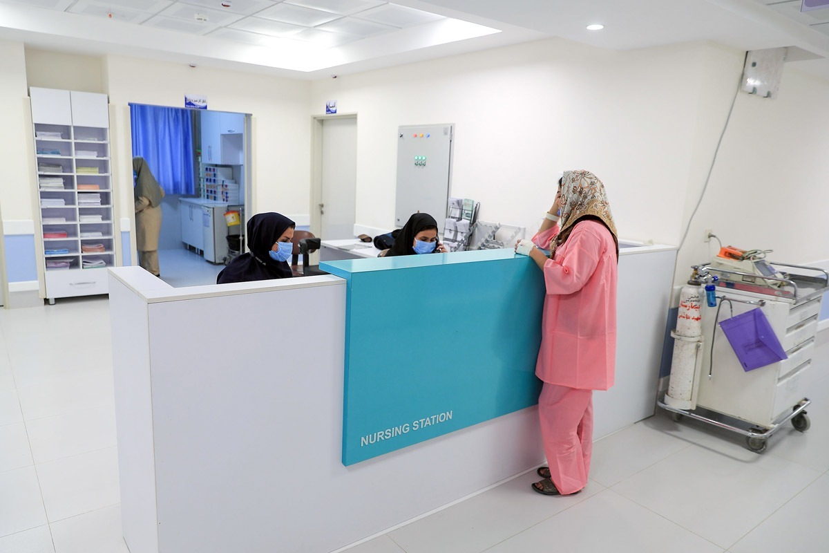 رئیس گروه بیماری‌های غیرواگیر دانشگاه علوم پزشکی مشهد گفت: امروزه در بازه سنی ۳۰ تا ۷۰ سال، از هر ۱۰ نفر یکی به علت بیماری‌های قلبی و عروقی جان خود را از دست می‌دهد. بیشترین فراوانی مرگ نیز در گروه سنی ۶۷ تا ۷۷ سال و متعلق به زنان است.