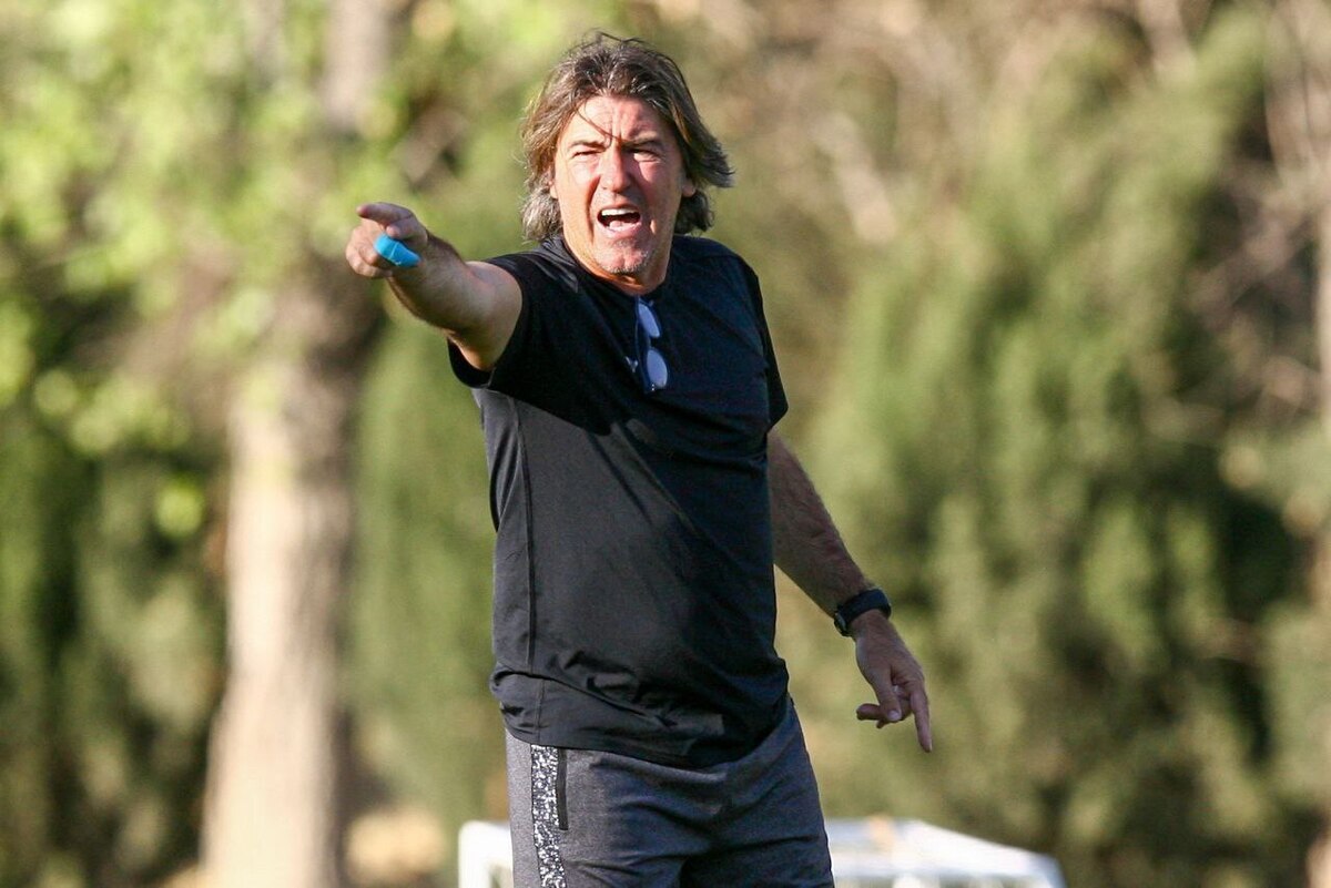 استقلال دیگر با ساپینتو ادامه نخواهدداد و به زودی جانشین این مربی معرفی می‌شود.