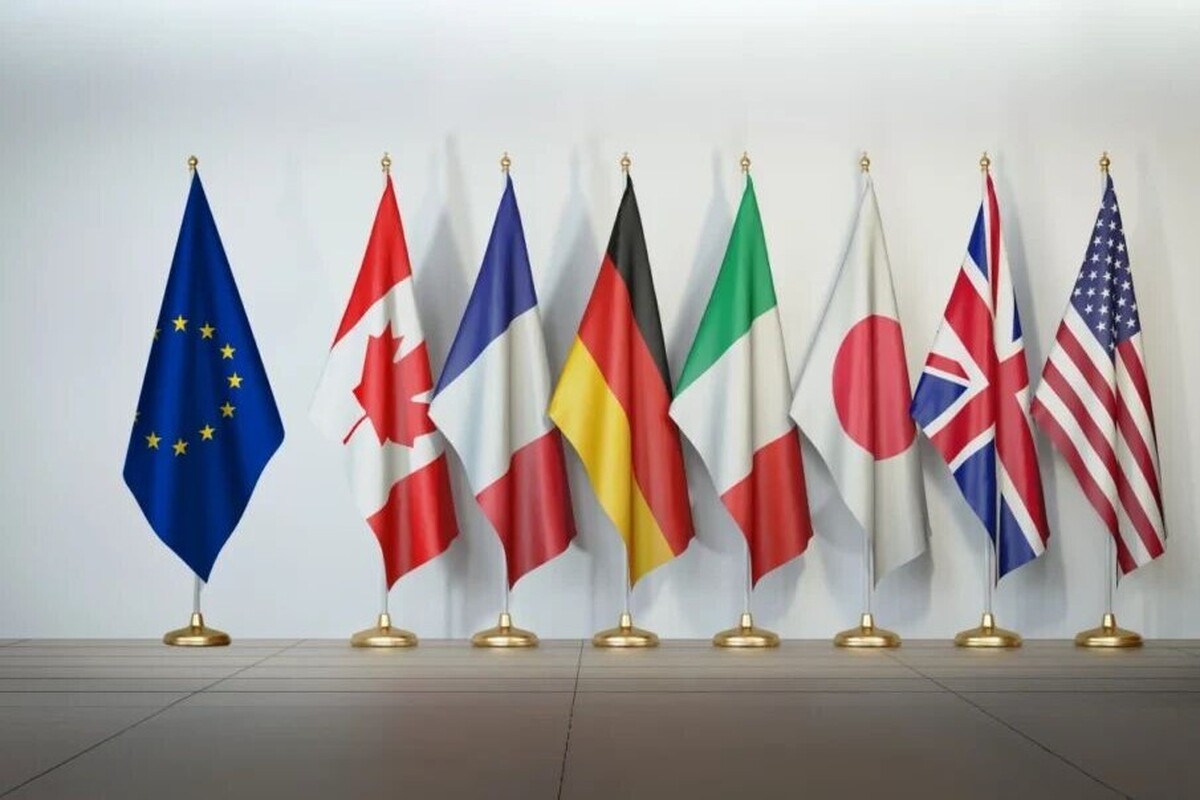 وزیران خارجه گروه بر ادامه دیپلماسی در باره پروندههسته‌ای ایران تاکید کرد و خواستار گفت‌وگوی مستقیم تهران و آمریکا شدند.