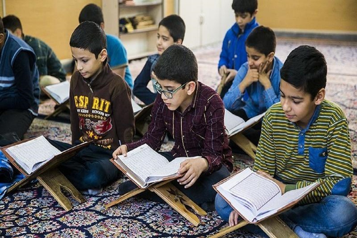 مدیرکل قرآن، عترت و نماز وزارت آموزش و پرورش، با اشاره به راه‌اندازی مدارس رسمی حفظ قرآن گفت: موضوع بعدی، بحث مدارس رسمی حفظ است که تکلیف آموزش‌وپرورش در برنامه هفتم توسعه است.