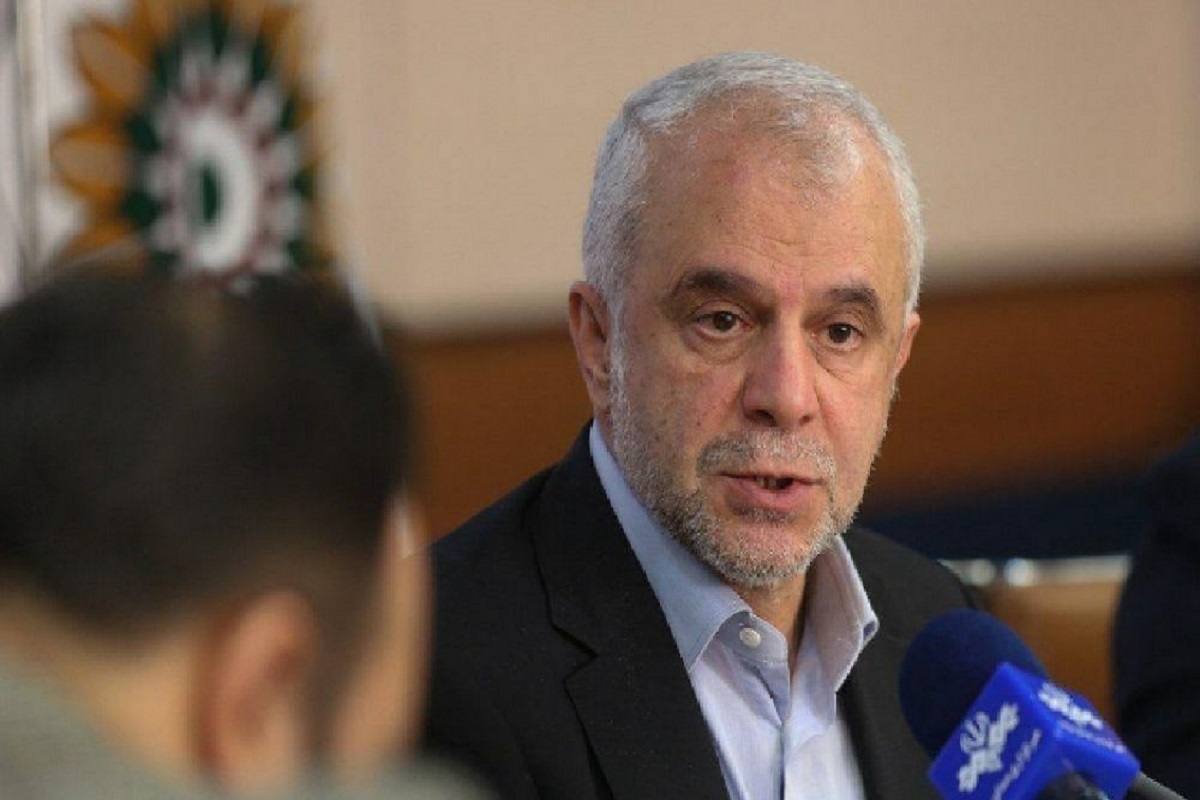 رئیس بنیاد شهید و امور ایثارگران گفت: در بنیاد شهید، با همه ظرفیت‌ها در تلاش هستیم تا توان علمی، فرهنگی و اجرایی بنیاد را در خدمت دانشگاه شاهد قرار دهیم و تقویت زیرساخت عمرانی اولویت اول ماست.