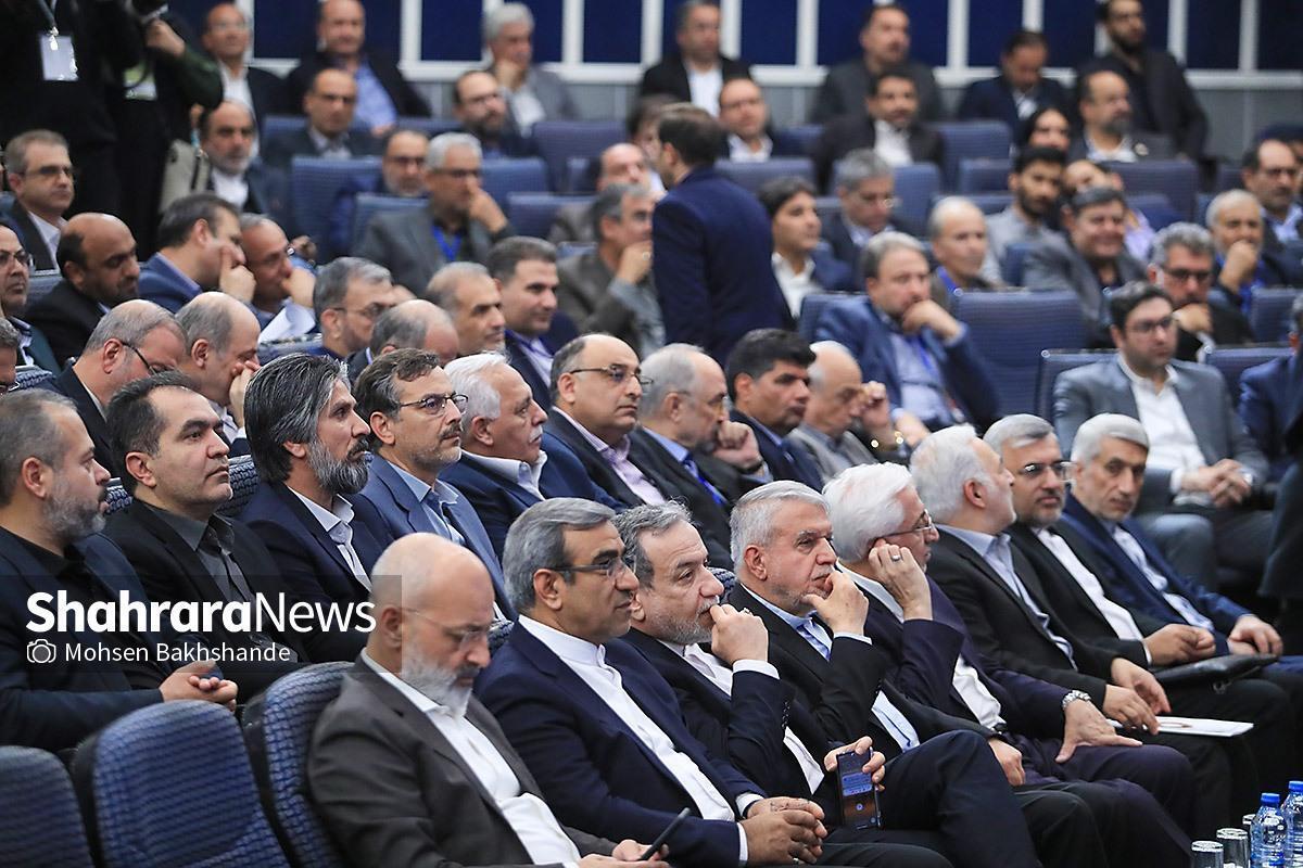 آیین اختتامیه دومین نشست منطقه‌ای دیپلماسی استانی عصر امروز با حضور وزیر امور خارجه، وزیر میراث فرهنگی، گردشگری و صنایع‌دستی، استاندار خراسان رضوی و سفرای جمهوری اسلامی ایران در ۱۱ کشور همسایه، مسئولان دستگاه‌های اقتصادی و مدیران تشکل‌های فعال بخش خصوصی برگزار شد.