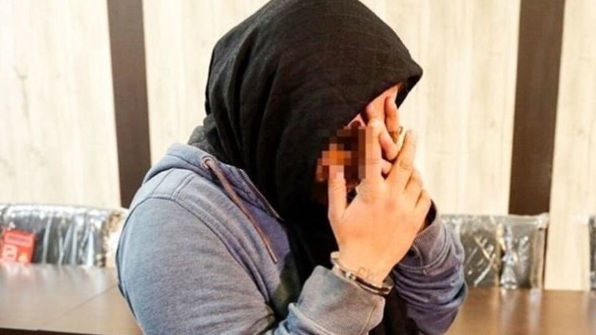 فرمانده انتظامی شهرستان ری از شناسایی و دستگیری فردی خبر داد که با فروش سکه‌های گرمی تقلبی و جعل یک برند، از طلافروشان کلاهبرداری می‌کرد.