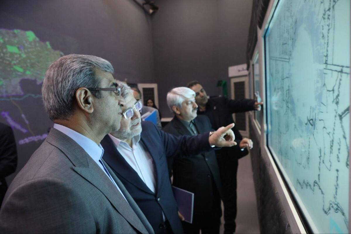 شهردار مشهد مقدس گفت: وجود آمار و اطلاعات دقیق می‌تواند در تحقق تصمیم سازی ها استان و ازجمله در تهیه برش استانی برنامه هفتم و تحقق اهداف مشهد و استان مؤثر باشد.