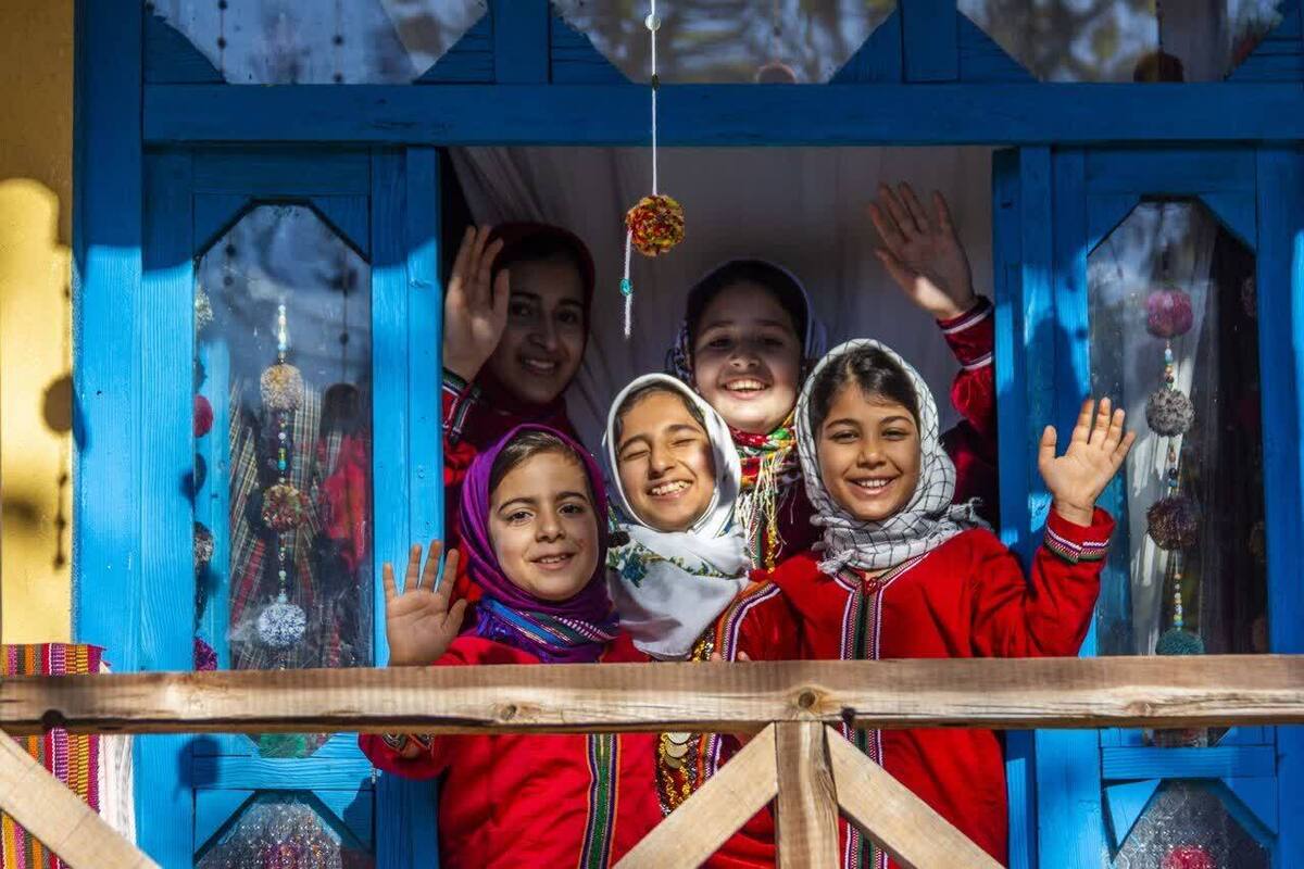 مثبت‌اندیشی بارزترین ویژگی دختران شاد