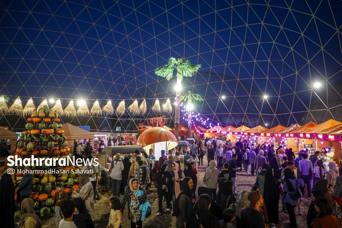 معاون محیط زیست و خدمات شهری شهرداری مشهد از استقبال بی‌سابقه از جشنواره «طعم و رنگ پاییز» خبر داد و گفت: بیش از ۱۳۷ هزار نفر در ۱۰ روز از «باغ مشهد» بازدید کردند.