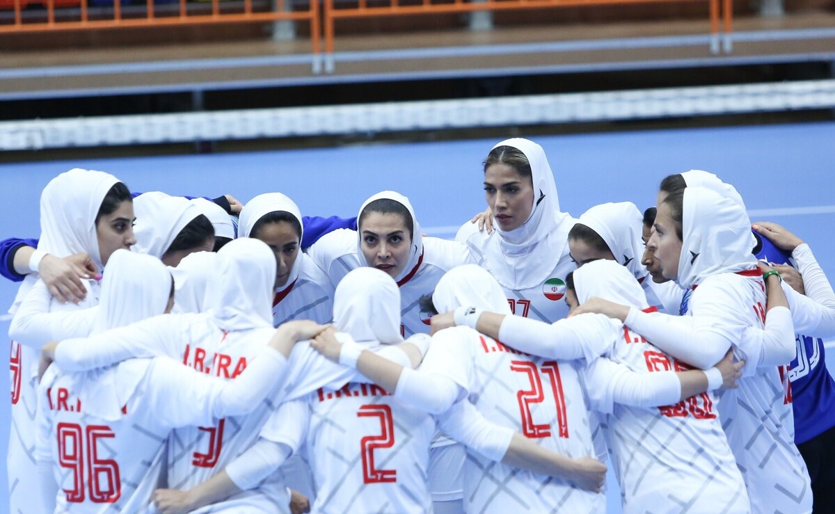 تیم ملی هندبال بانوان ایران که در گروه A بازی‌های همبستگی کشور‌های اسلامی با ترکیه، گینه و مالدیو همگروه است.