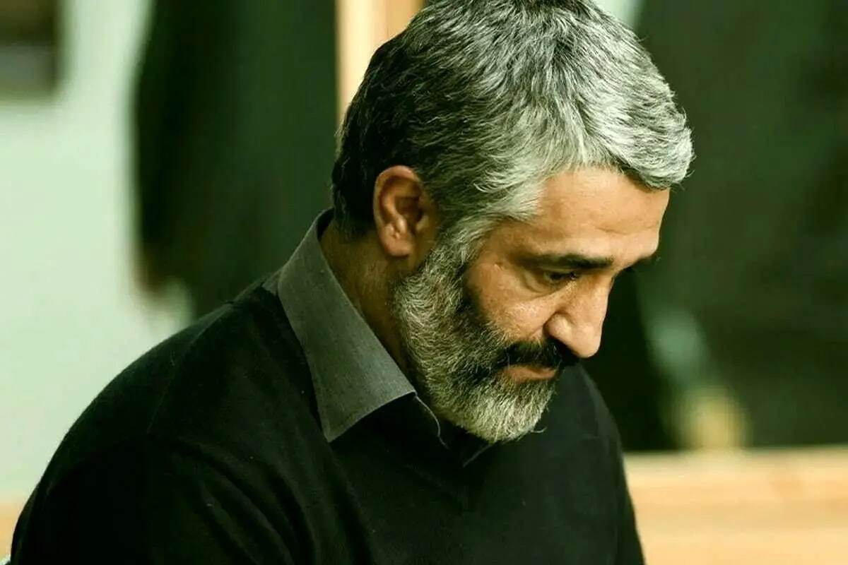 رئیس اسبق سازمان تربیت بدنی درباره حواشی پیرامون پژمان جمشیدی بعد از اتفاق جنجالی اخیر گفت: من نمی‌دانم، ولی چیزی که مطرح شده خیلی قرین به واقعیت نیست. به آن شکلی که آن شاکی در روزنامه گفته بود، چون آقای جمشیدی به این کار‌ها نیازی ندارد. باید تحقیق شود و دید چه شده است. من بعید می‌دانم او دست و پای کسی را ببندد.