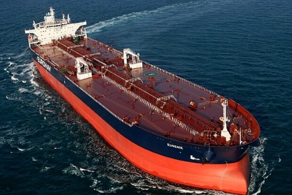 منابع آگاه به خبرگزاری رویترز گفته‌اند بزرگ‌ترین پالایشگاه‌های نفت ترکیه در واکنش به تحریم‌های تازه آمریکا، اتحادیه اروپا و انگلیس علیه روسیه، خرید نفت از منابع غیرروسی را به‌طور چشمگیری افزایش داده‌اند.