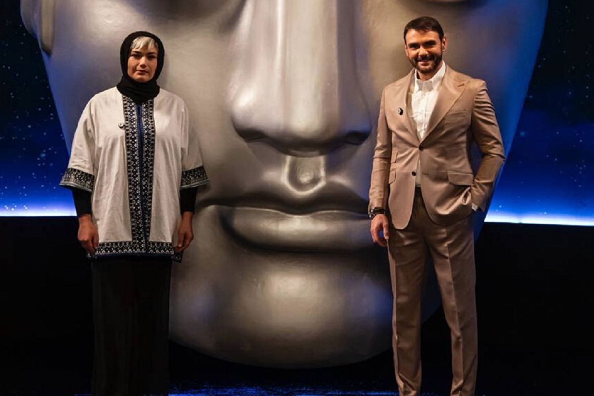 لادن مستوفی بازیگر تئاتر، تلویزیون و سینما در پنجمین قسمت از تاک‌شو «پرسونا» مهمان امیرعلی دانایی در این برنامه می‌شود.