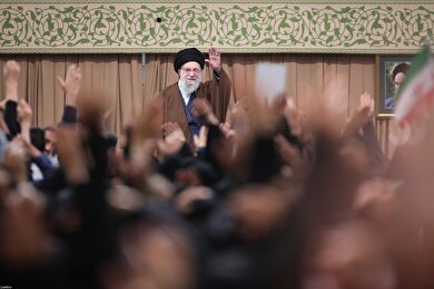 گزارش تصویری | دیدار دانش‌آموزان و دانشجویان با رهبر معظم انقلاب اسلامی، به‌مناسبت سیزدهم آبان‌ماه (۱۲ آبان ۱۴۰۴)