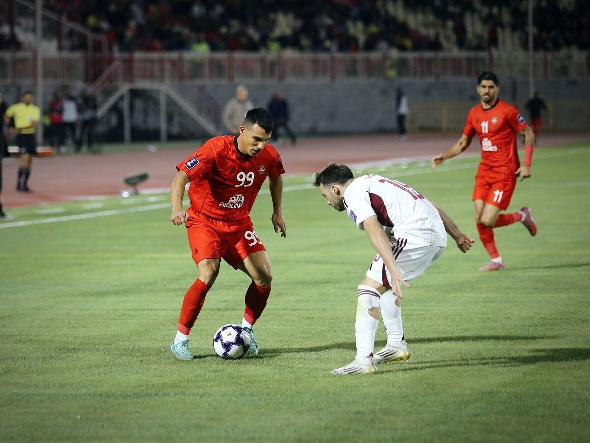 بازی تیم‌های تراکتور و الشرطه لحظاتی قبل به پایان رسید.