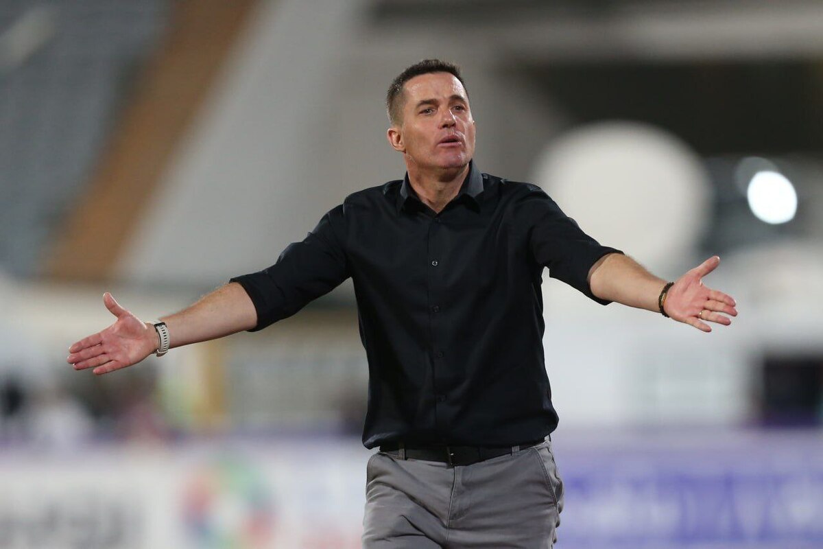 اوسمار و اولین چالش با پرسپولیس: دستیار تحمیلی نمی‌خواهم