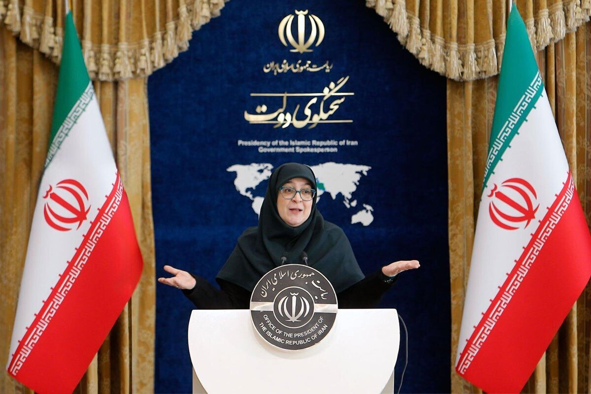 سخنگوی دولت به امضای تفاهم‌نامه ۳۵ هزار میلیارد ریالی برای توسعه اشتغال در مناطق کم‌برخوردار اشاره کرد و گفت: این تفاهم‌نامه در راستای برنامه هفتم توسعه و در راستای حمایت از ۱۷ هزار و ۵۰۰ طرح تولیدی و ۲۶ هزار فرصت شغلی انجام خواهد شد.