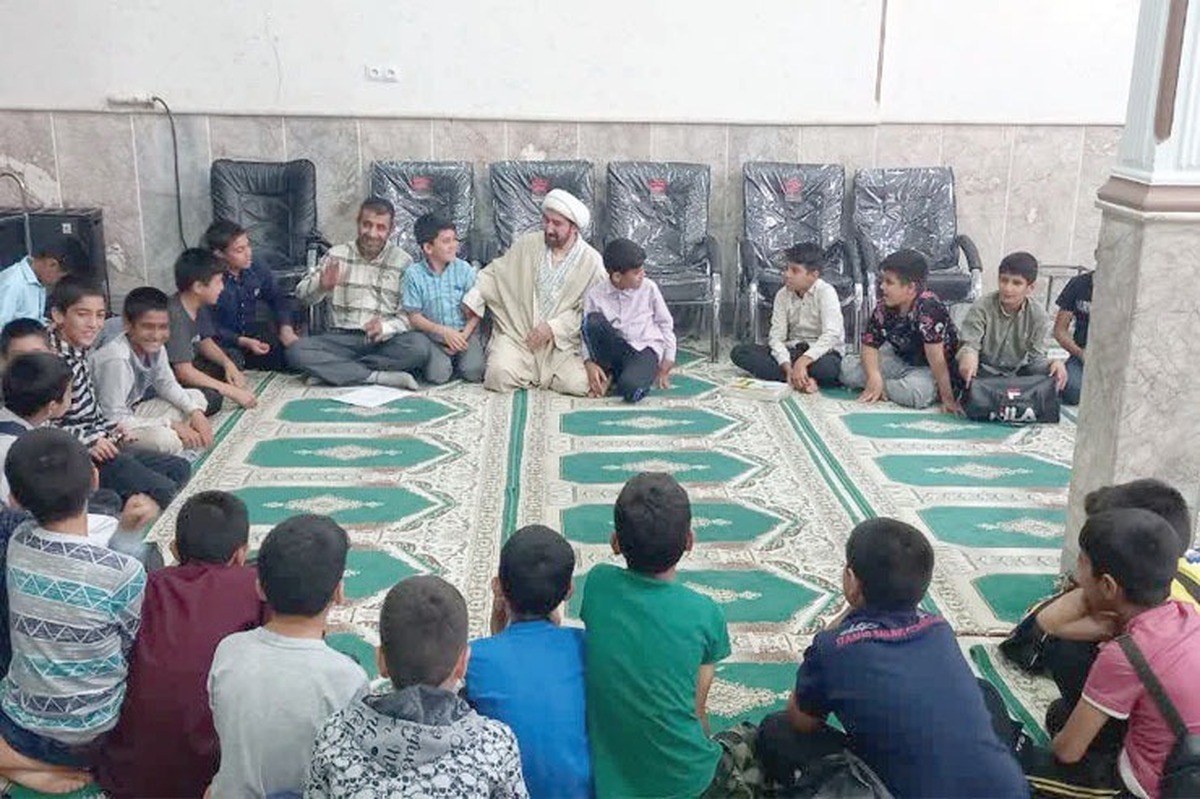 معاون فرهنگی وزارت فرهنگ و ارشاد اسلامی تاکید کرد: امروز برای جذب جوانان به مساجد نیاز به نوآوری و خلاقیت بیش از پیش مشهود است