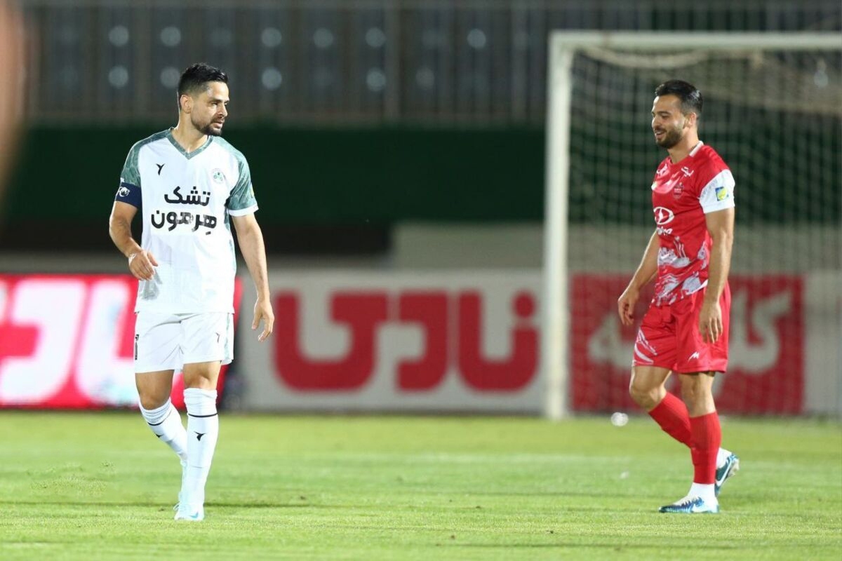 بازیکن اسبق تیم پرسپولیس به فکر خداحافظی از فوتبال است.