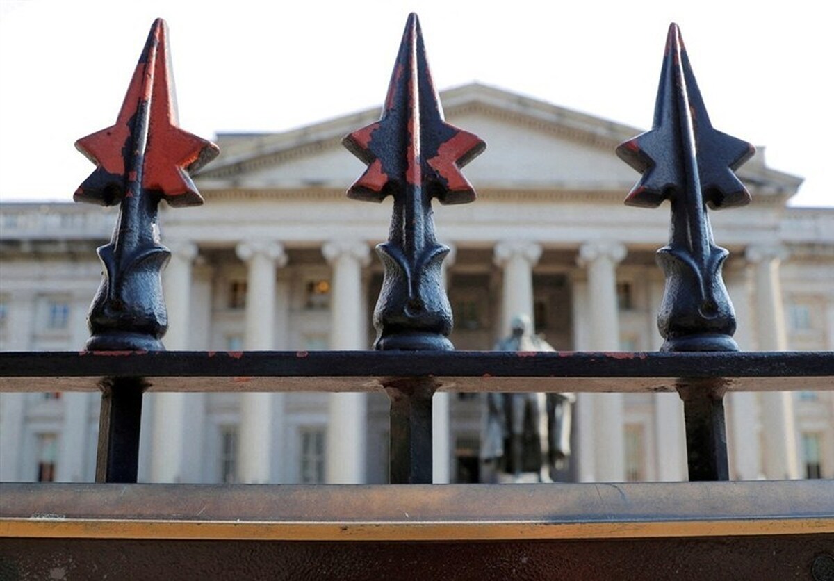 وزارت خزانه‌داری آمریکا در راستای اعمال فشار بیشتر بر پیونگ یانگ، از اعمال تحریم‌های تازه علیه بانکداران و مؤسسات مالی کره شمالی خبر داد.