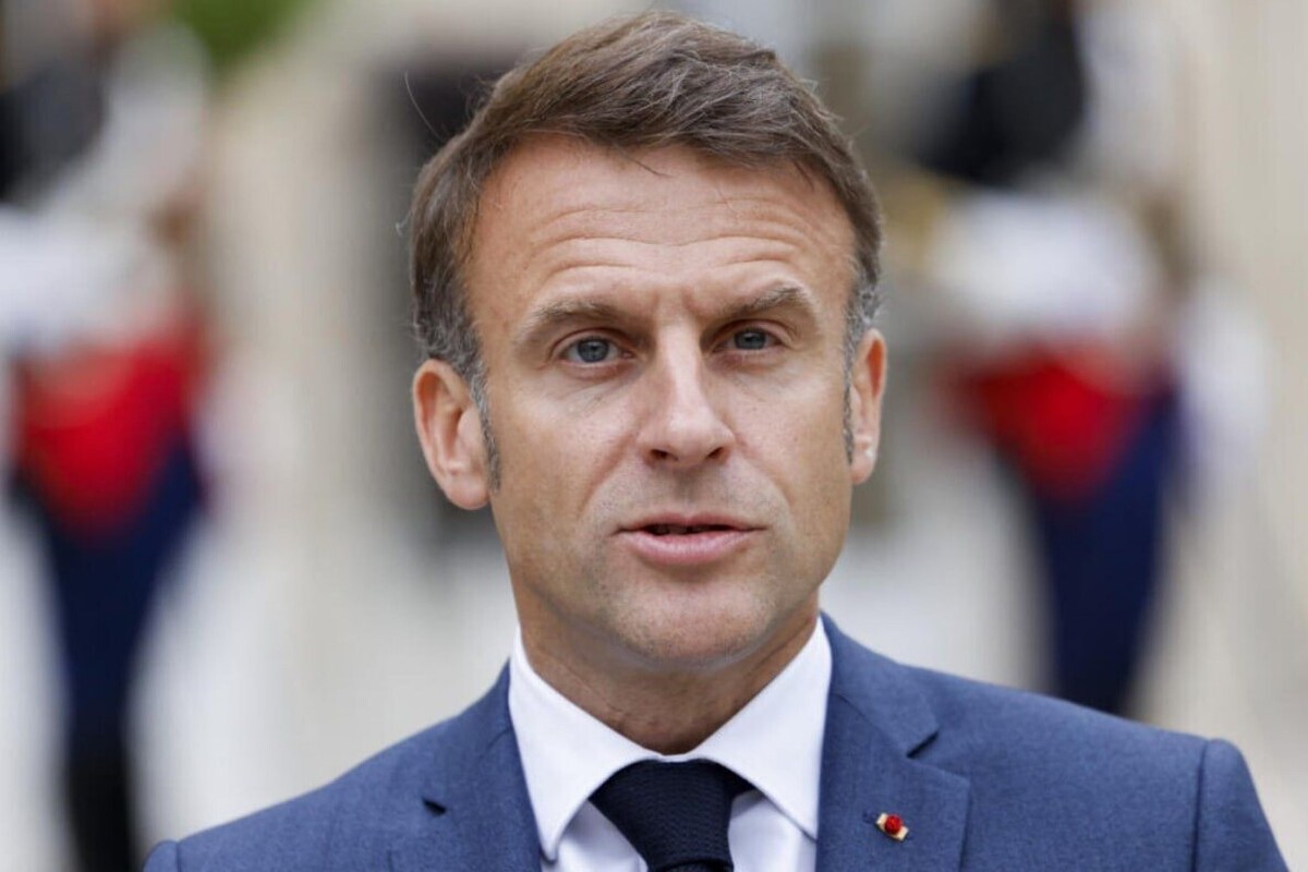 امانوئل مکرون رئیس جمهور فرانسه ضمن تائید آزادی دو شهروند بازداشت‌شده این کشور در ایران، اعلام کرد که آنها در مسیر سفارت این کشور در تهران هستند.