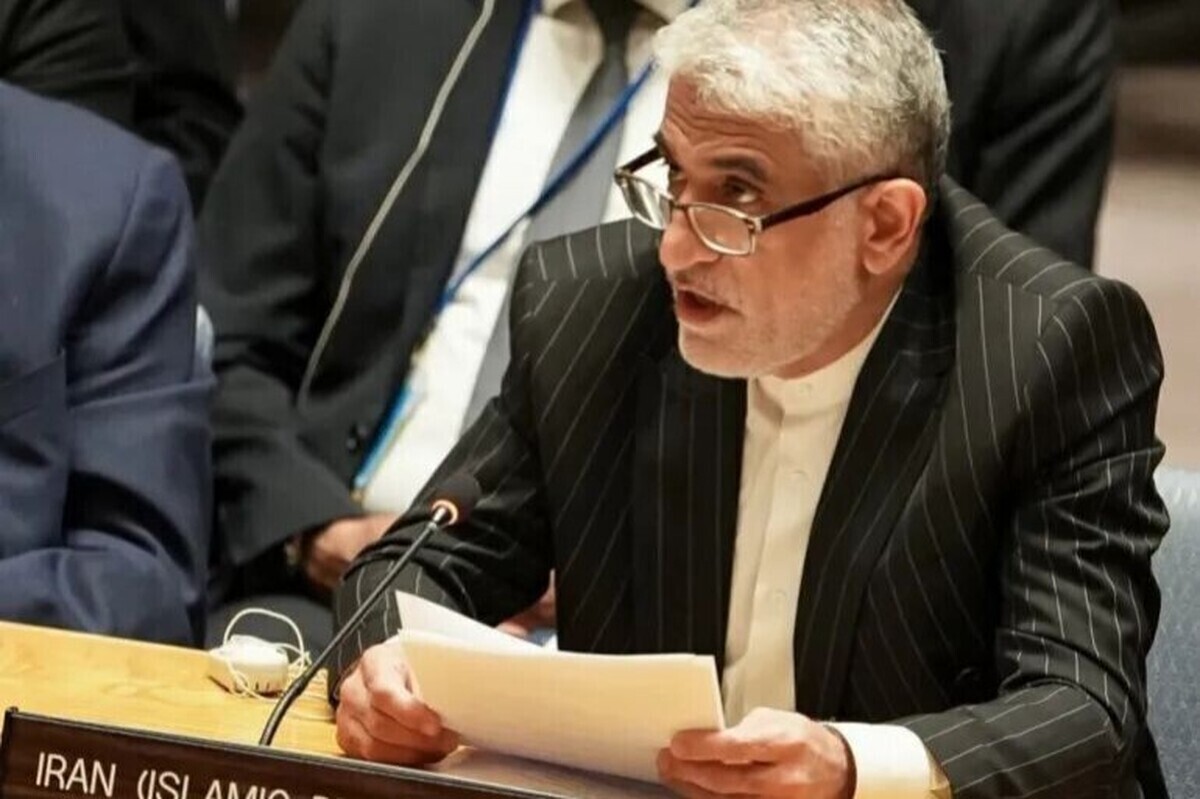 سفیر و نماینده دائم جمهوری اسلامی ایران در سازمان ملل در نامه‌ای به رئیس شورای امنیت و دبیرکل سازمان ملل در واکنش به سخنان دونالد ترامپ رئیس جمهور آمریکا و تهدیدهای هسته‌ای او، این اظهارات را «بی‌نهایت نگران‌کننده» دانست و گفت: این اظهارات، تهدیدی جدی علیه صلح و امنیت بین‌المللی محسوب شده و نقض آشکار تعهدات ایالات متحده بر اساس حقوق بین‌الملل به‌شمار می‌رود.