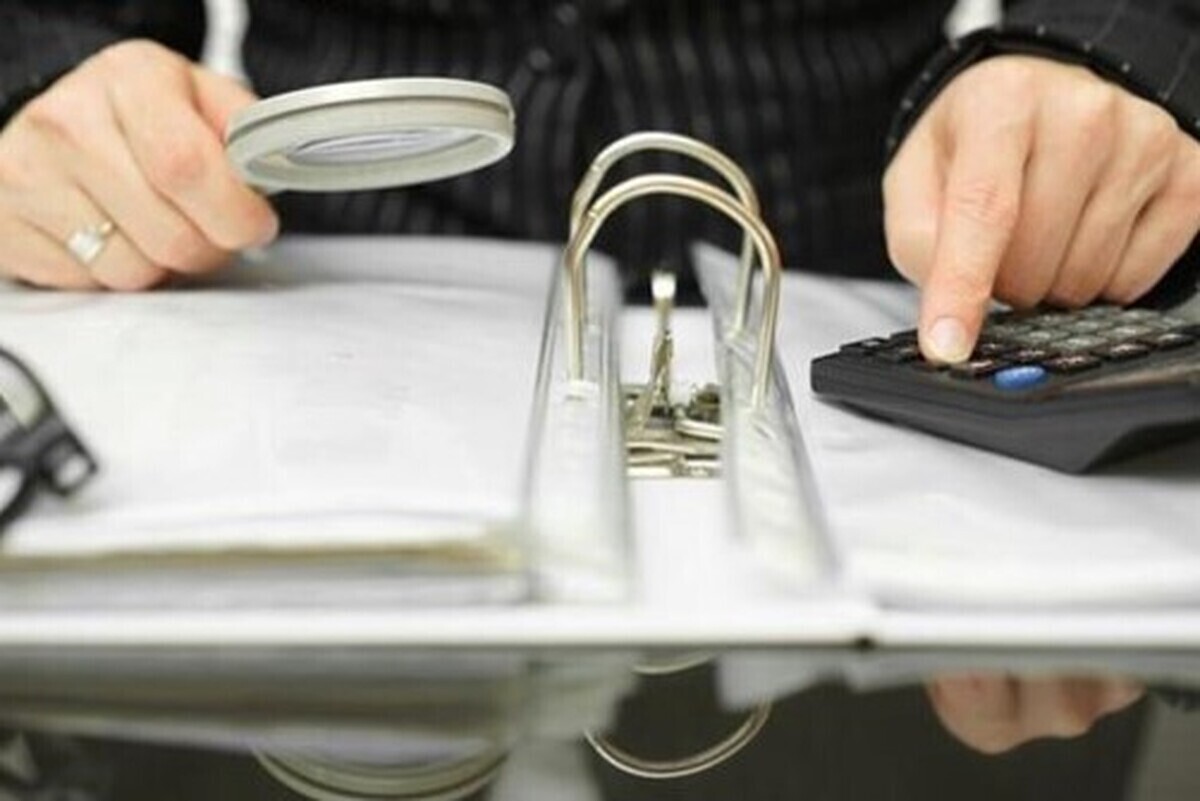 رئیس مرکز بازرسی، مبارزه با فرار مالیاتی و پولشویی سازمان امور مالیاتی کشور، از کشف دو کتمان درآمدهای در مجموع ۵.۳ همتی یک شرکت کارتن‌ساز و یک رمزارزفروش خبر داد.