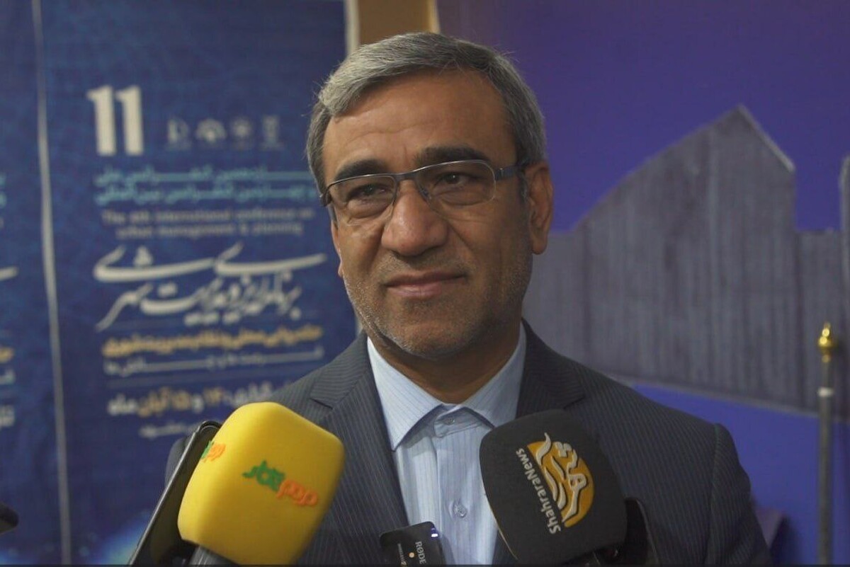 استاندار خراسان رضوی گفت: ضروری است که از ظرفیت‌های علمی دانشگاه‌ها و نخبگان در این حوزه استفاده کنیم و برگزاری این نشست‌ها می‌تواند به تسریع در فرایند‌های تصمیم‌گیری و ارتقای کیفیت در تصمیم‌ها کمک کند.