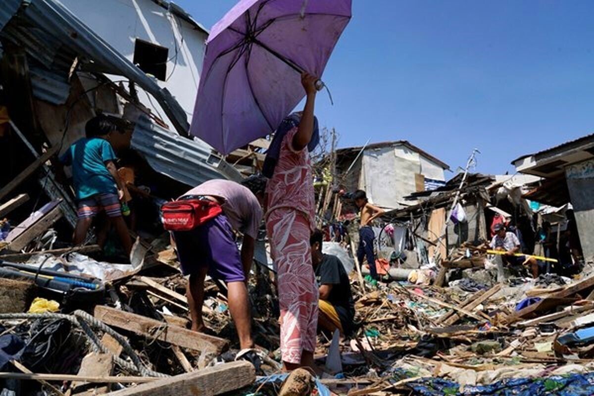 در پی وقوع طوفان سهمگین در فیلیپین تاکنون ۶۶ نفر کشته و ۲۶ نفر مفقود شده‌اند.