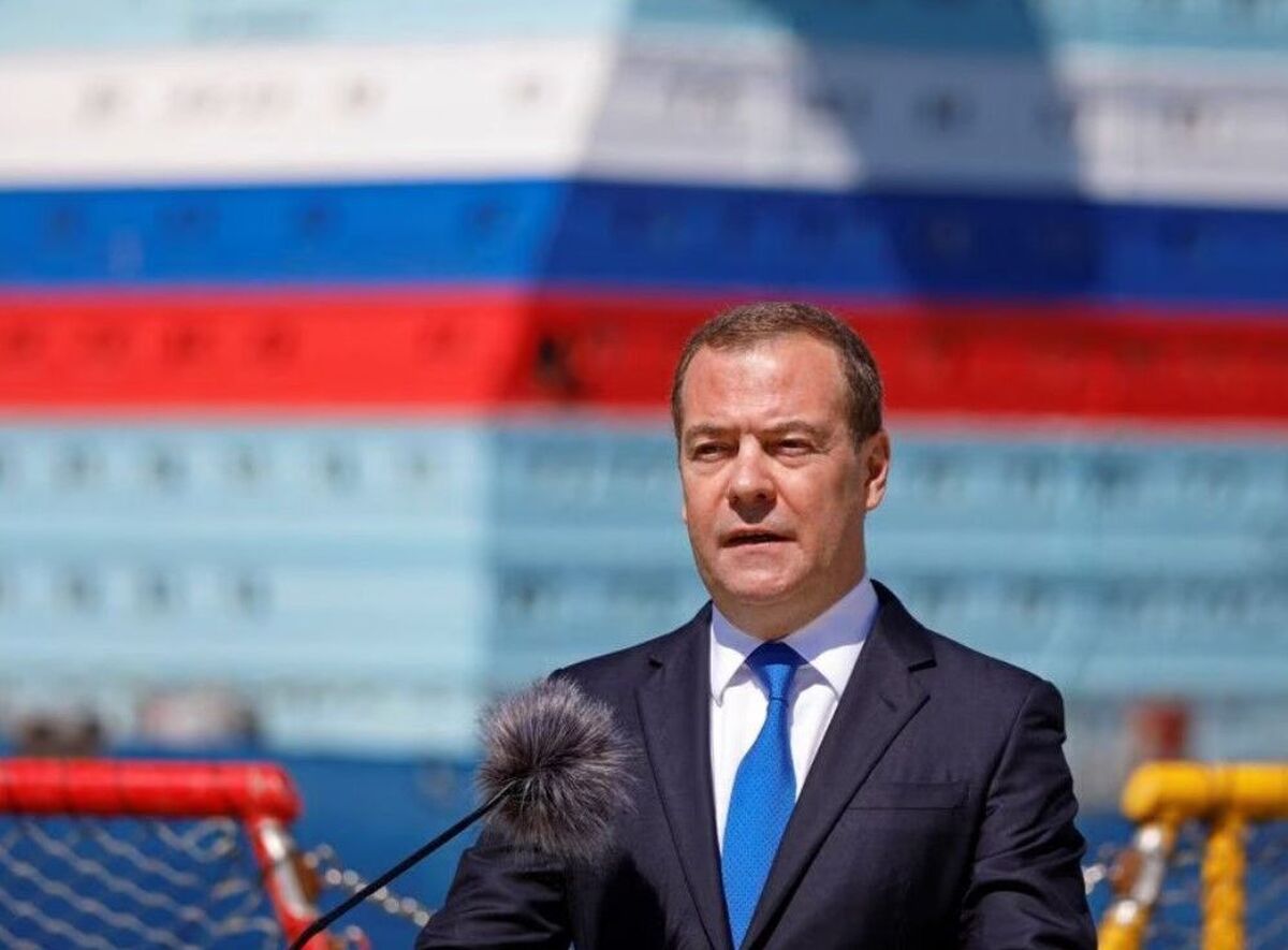 معاون شورای امنیت روسیه اعلام کرد که مسکو به دلیل اقدامات آمریکا مجبور شده است که آماده‌سازی برای آزمایش‌های هسته‌ای را آغاز کند.