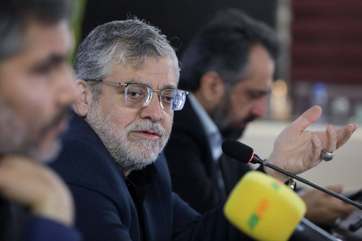 شهردار مشهد مقدس در جلسه بررسی بافت فرسوده آبکوه، از اجرای طرح‌های شهری بر پایه رضایت مردم و سرعت‌بخشی در توسعه مناطق آبکوه و وکیل‌آباد خبر داد.