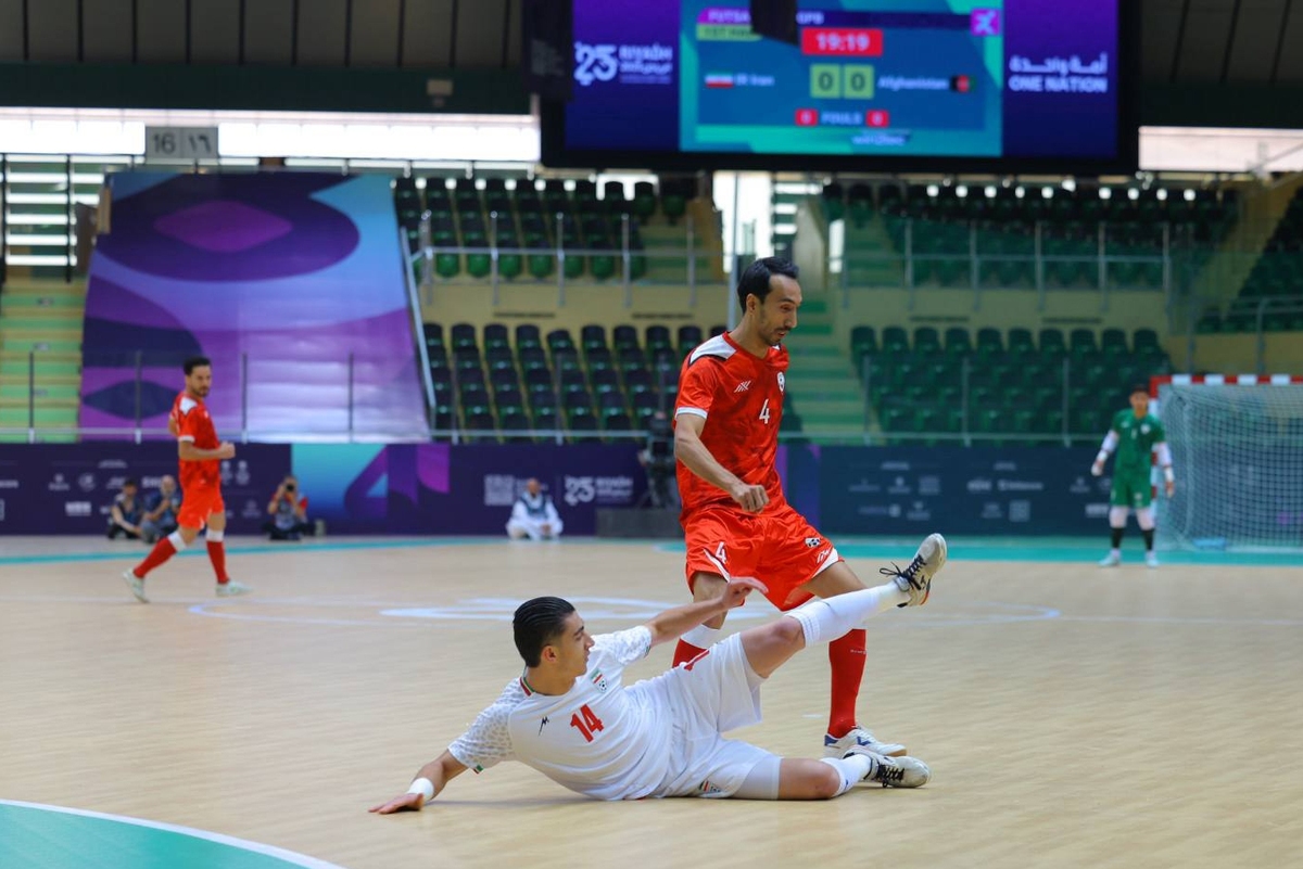 تیم‌های ملی فوتسال افغانستان و ایران در رقابت‌های جام همبستگی کشورهای اسلامی، به دیدار هم رفتند.