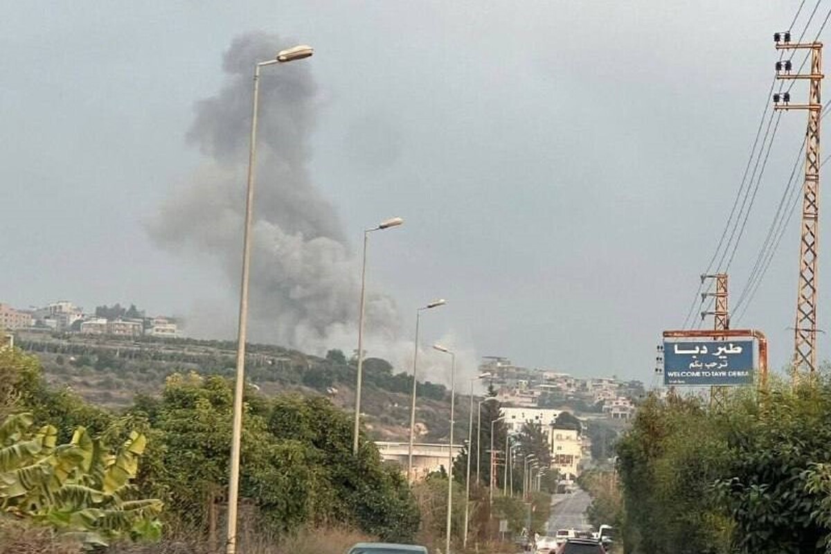 رژیم صهیونیستی عصر پنجشنبه موج جدید حملات علیه مواضع حزب الله در جنوب لبنان را آغاز کرد.