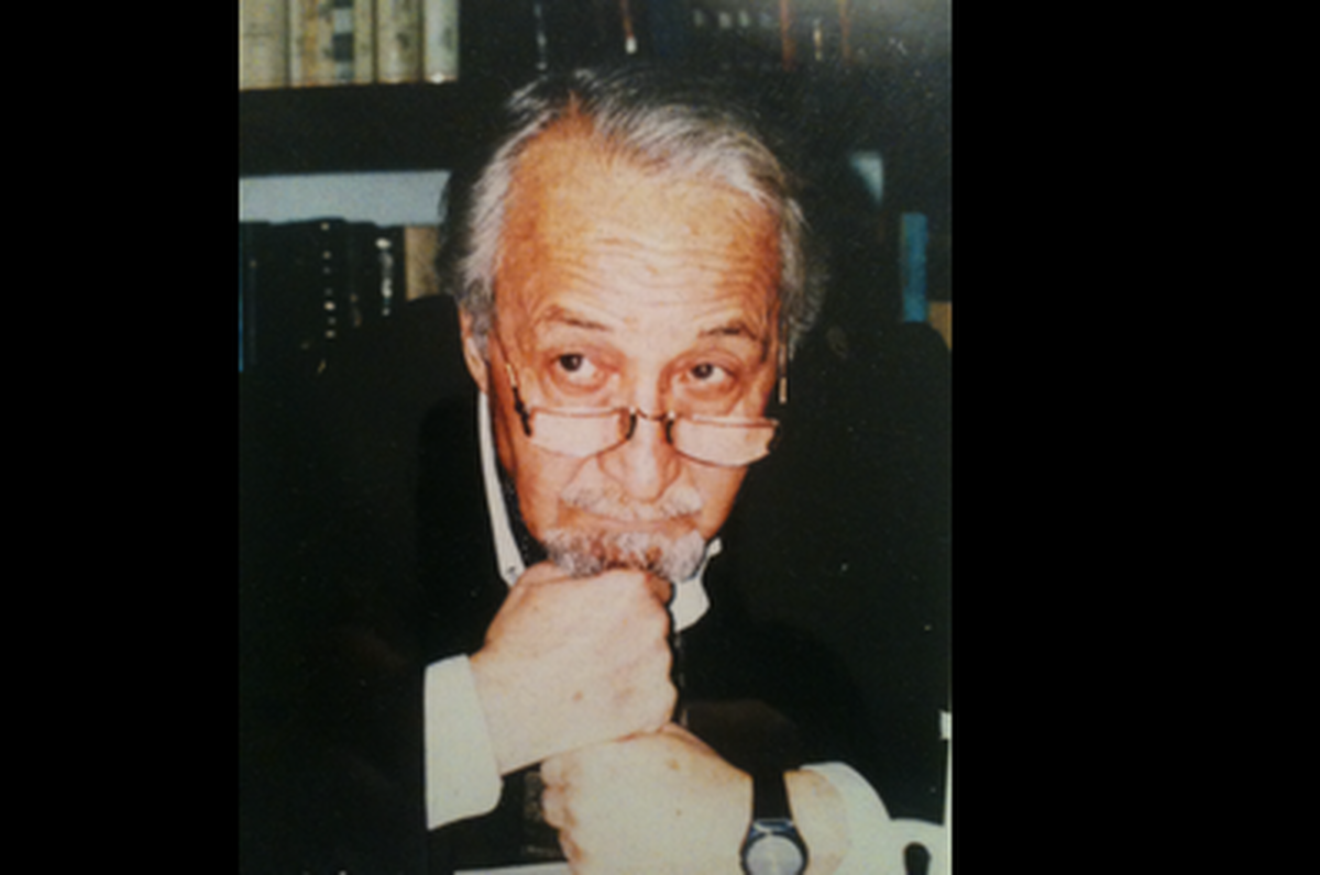 هرمز وحید یکی از نخستین گرافیست‌های ایران و از پیشگامان هنر صفحه‌آرایی است. به بهانه سالروز تولد او، زندگی حرفه‌ای‌اش را مرور کردیم.