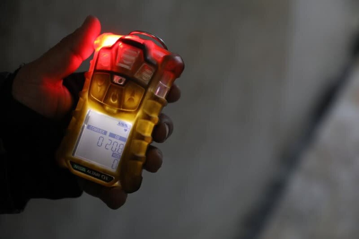 مدیرعامل سازمان آتش‌نشانی مشهد از نشت گاز در یکی از هتل‌های واقع در خیابان شیرازی ۵ و مسمومیت تعدادی از مسافران خبر داد.