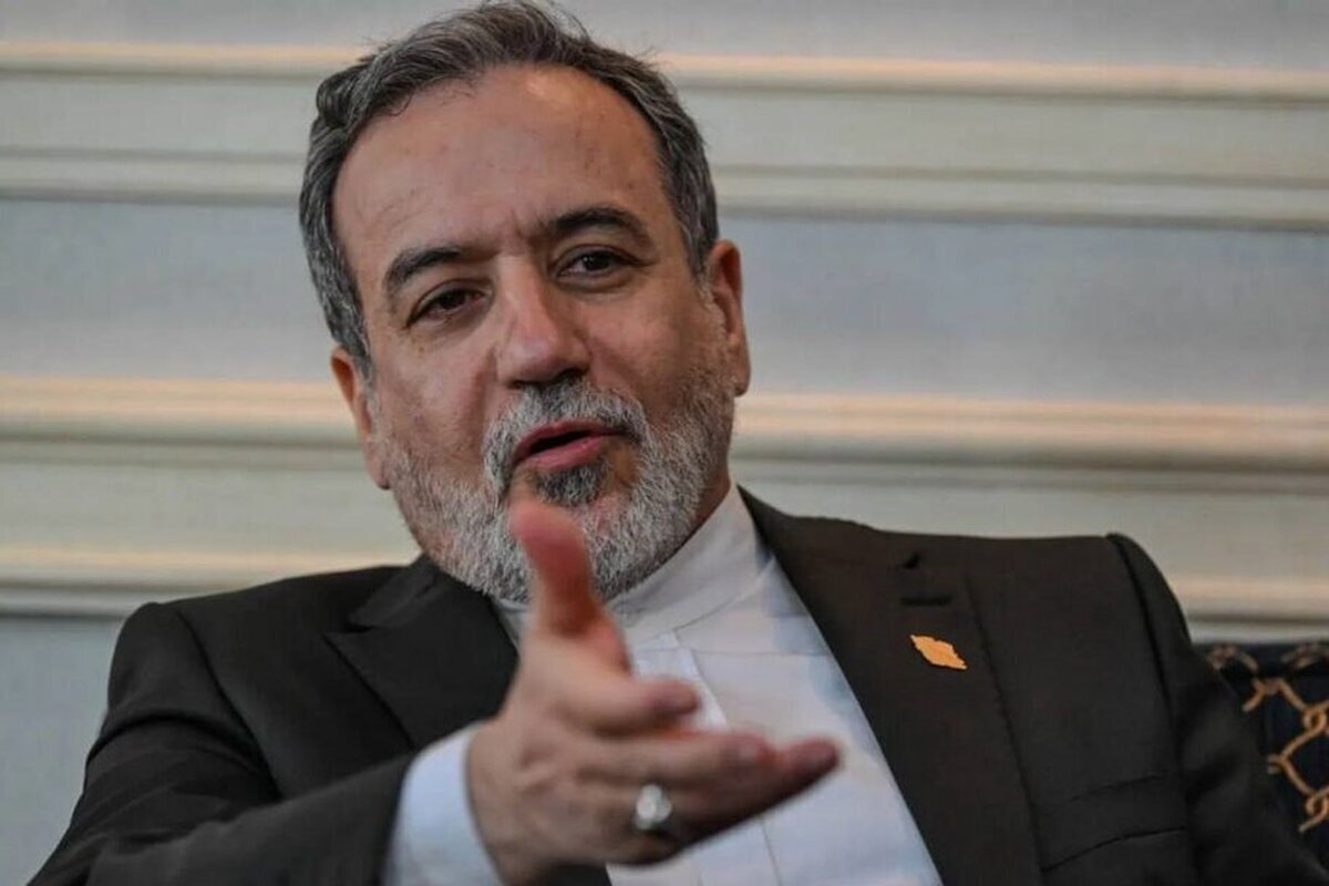 وزیر امور خارجه جمهوری اسلامی ایران با اشاره به حمایت ماریا کورینا ماچادو، برنده جایزه صلج نوبل از جنایت‌های رژیم صهیونیستی گفت:من نمی‌دانم این چه جایزه صلحی است که به کسی داده می‌شود که طرفدار جنگ است؟!