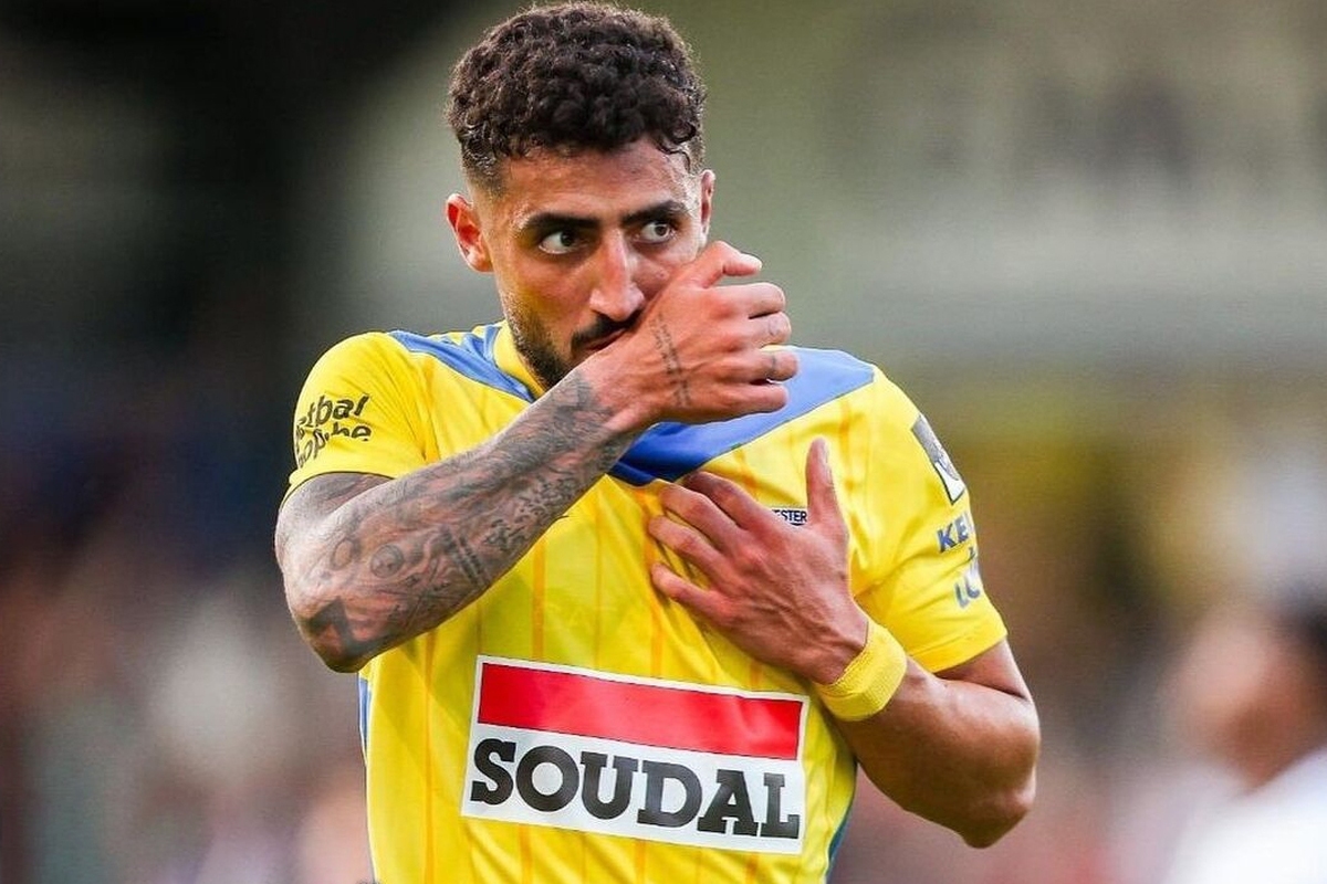 لژیونر مطرح فوتبال ایران مدعی شد هیچ پیشنهادی از استقلال دریافت نکرده است.