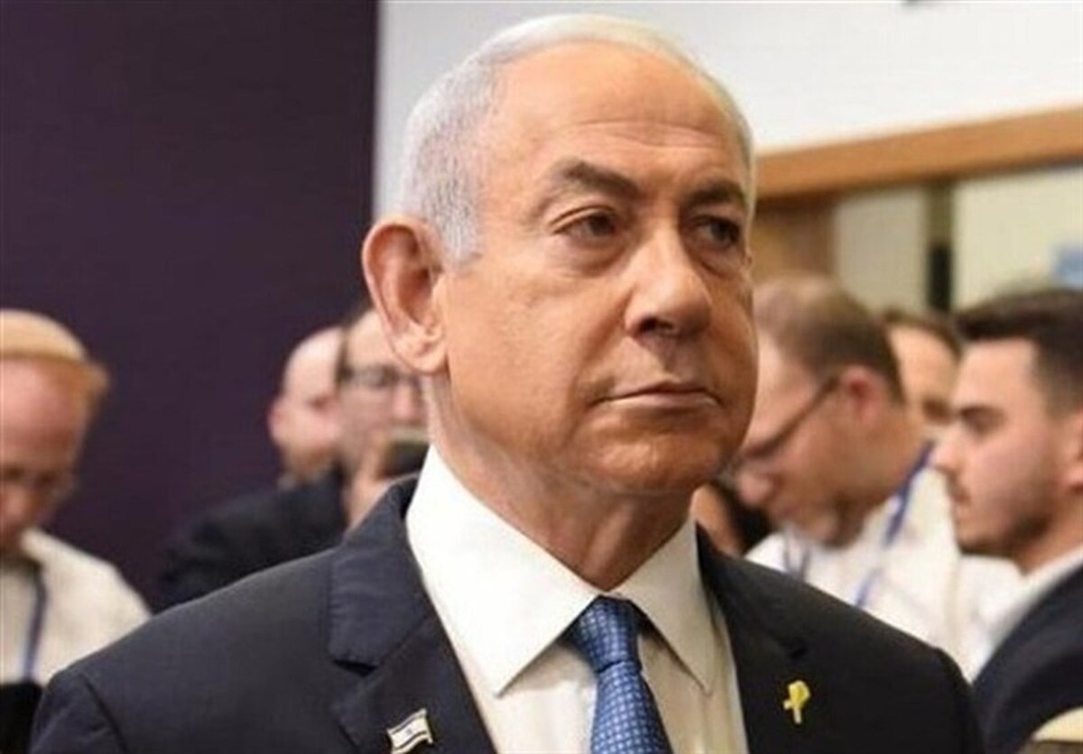 نخست وزیر رژیم صهیونیستی در ادامه بهانه تراشی‌های خود جهت عدم حضور در جلسات دادگاه رسیدگی به پرونده‌های فسادش، فردا را هم به بهانه حضور در جلسات مهم و فوری سیاسی در دادگاه حضور پیدا نخواهد کرد.