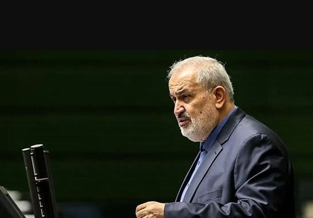 وزیر نیرو تاکید کرد: با توجه به تاکید دولت مبنی بر اجرای دقیق برنامه و با رویکرد استفاده از ظرفیت‌های قانونی برای پیشبرد ماموریت‌ها، با عزمی جدی اجرای برنامه را در دستور کار قرار دادیم.