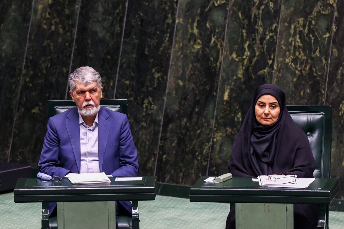 وزیر راه: کمبود منابع مالی مانع از اجرای احکام برنامه هفتم می‌شود