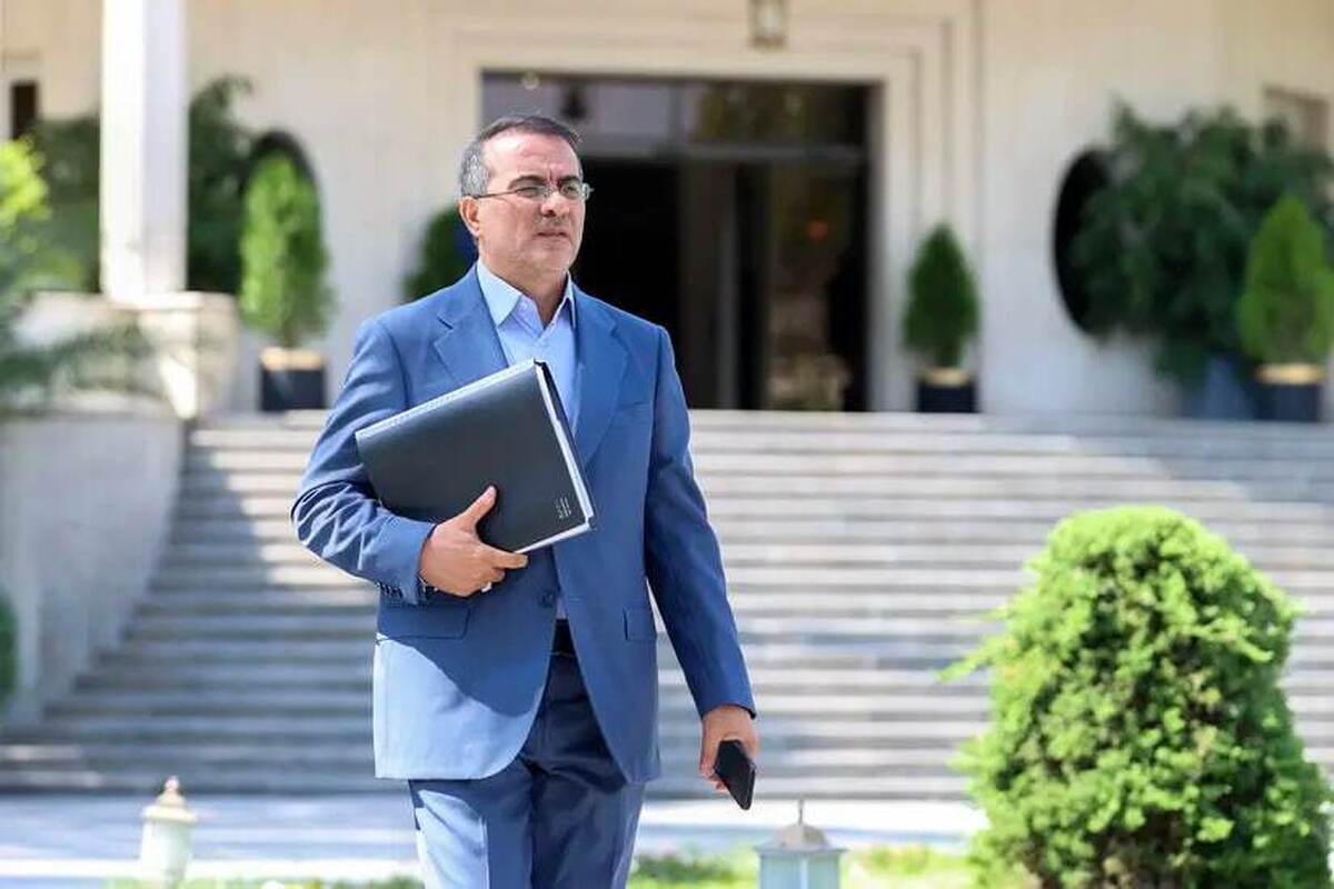 رئیس سازمان اداری و استخدامی کشور: کاهش نیروی انسانی ۱۵ درصدی غیرقابل اجراست + فیلم