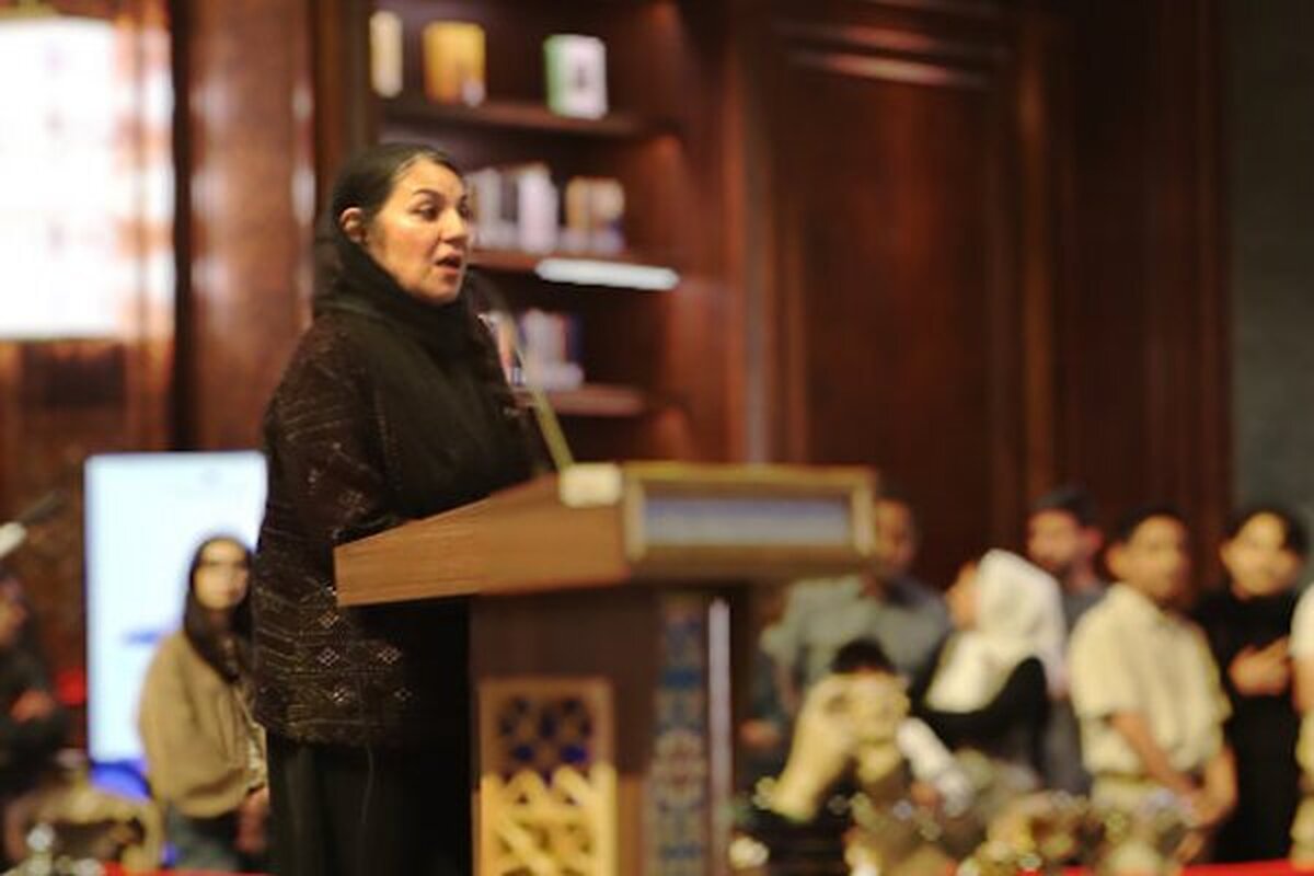 مراسم اهدای جوایز ششمین دوره جشنواره بین‌المللی فیلم و عکس «پنج» روز برگزار شد.