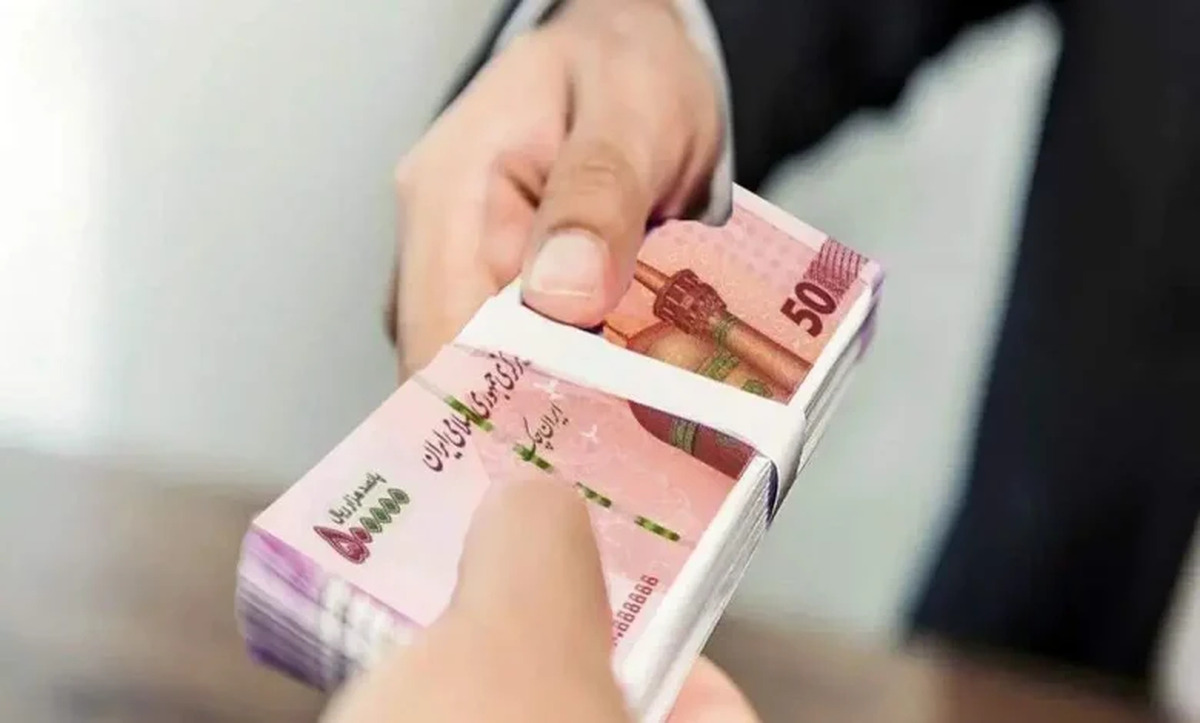 سرپرست صندوق بازنشستگی کشوری از پرداخت وام ضروری به ۳۰ هزار نفر از بازنشستگان کشوری خبر داد.